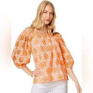 NWT Women’s Lilly Pulitzer cantaloupe fun flower eyelet blouse, size: XS